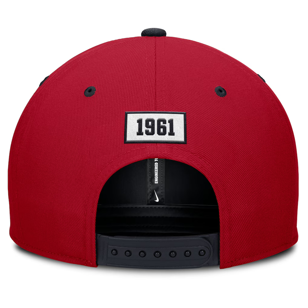 navy-california-angels-cooperstown-collection-pro-performance-snapback-hat_ss5_p-201205685+pv-5+u-zgtwrthadmw75fwtongm+v-1lmvkofql76lbrfb1mta.webp