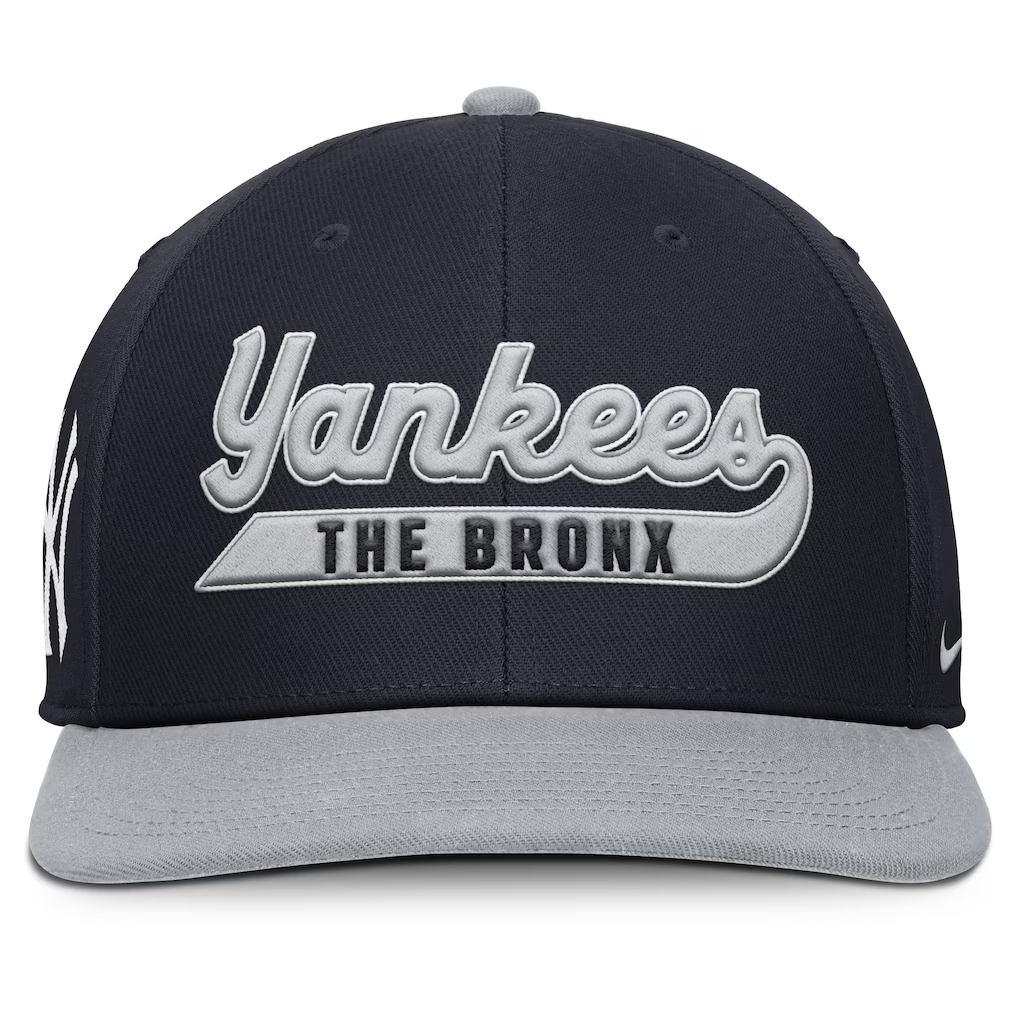 gray-new-york-yankees-pro-performance-snapback-hat_ss5_p-201725649+pv-2+u-cdiusvupaqv4fipw9clq+v-i1w5ktqnc96ws9zl0apb.webp