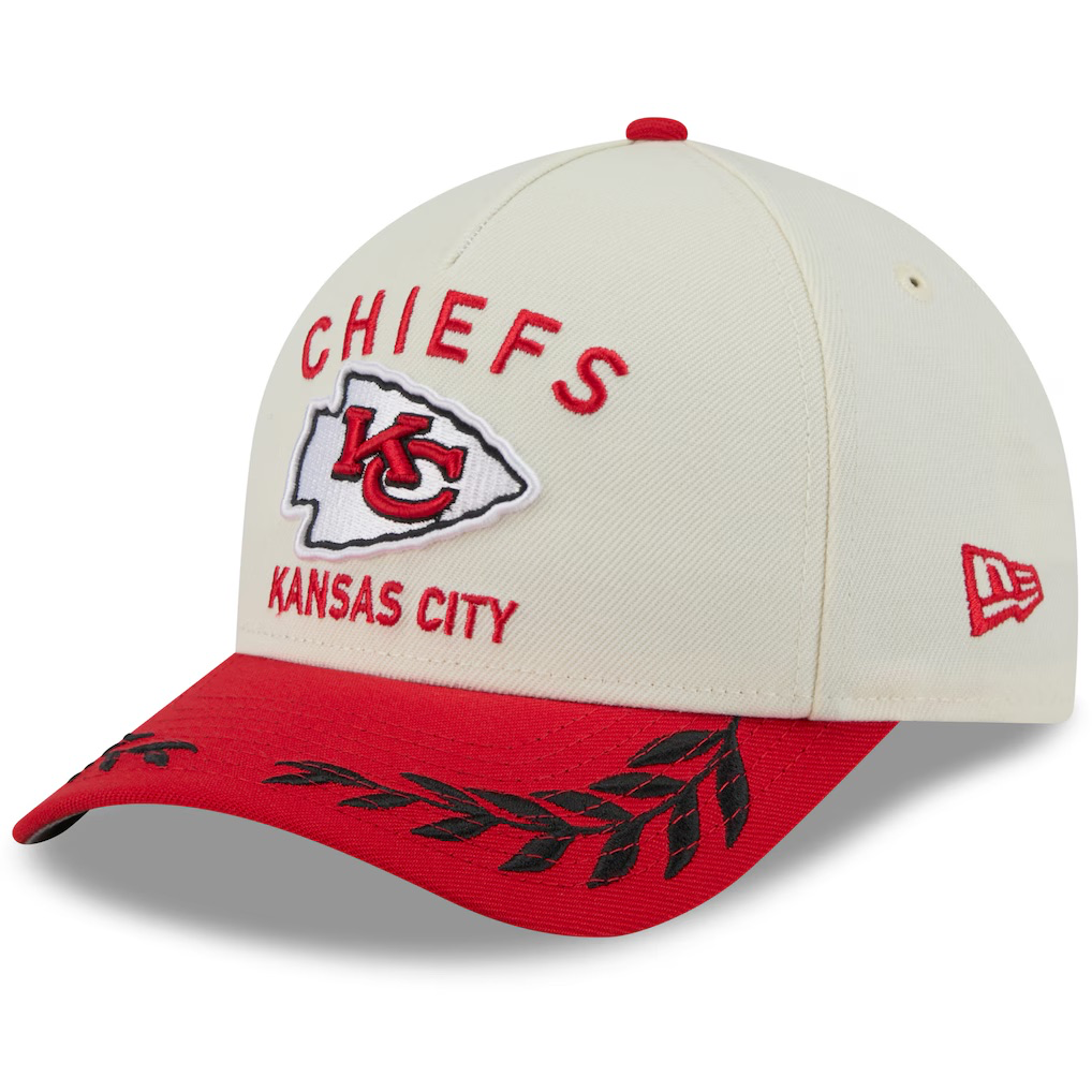 Kansas City Chiefs New Era 2025 NFL Draft 9FORTY A-Frame M-Crown Adjustable Hat - Cream/Red