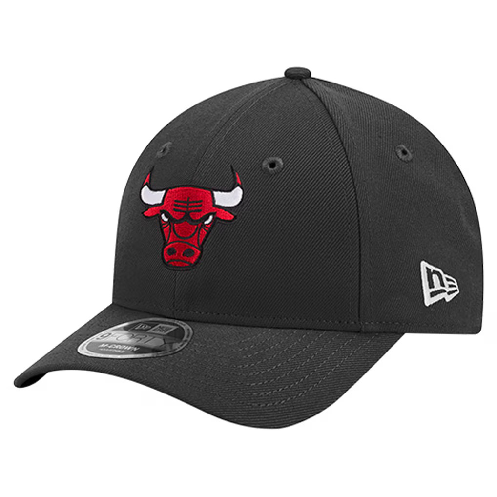 Chicago Bulls New Era 9FORTY Stock M-Crown Adjustable Hat - Black